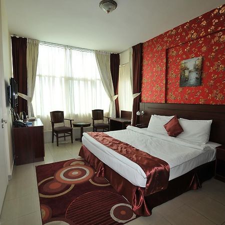 אבו דאבי Center Ville Hotel מראה חיצוני תמונה
