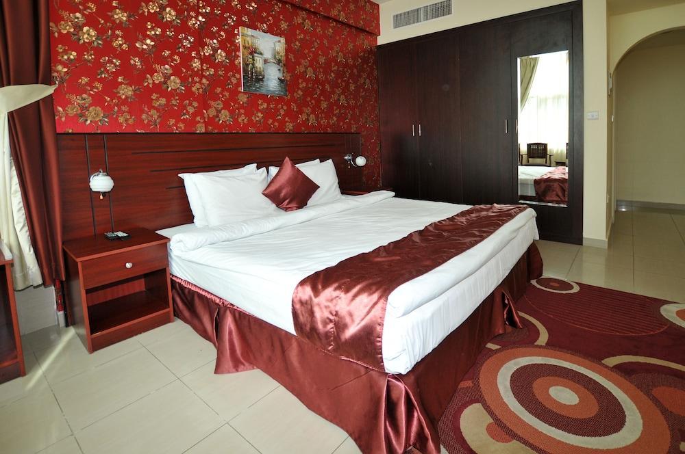 אבו דאבי Center Ville Hotel מראה חיצוני תמונה