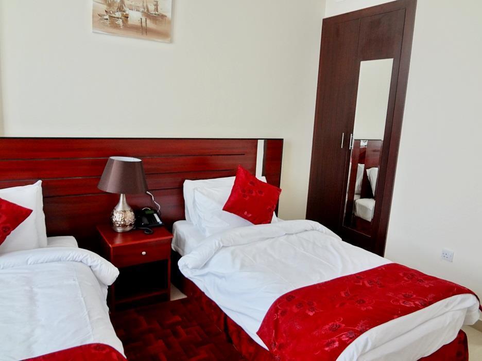 אבו דאבי Center Ville Hotel מראה חיצוני תמונה