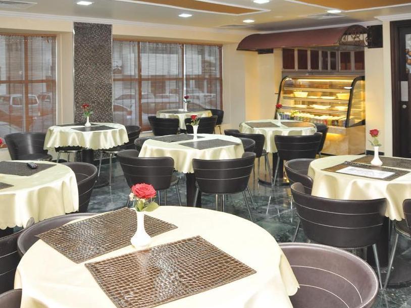 אבו דאבי Center Ville Hotel מראה חיצוני תמונה