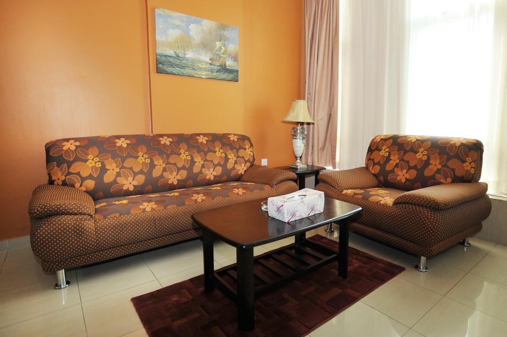 אבו דאבי Center Ville Hotel מראה חיצוני תמונה